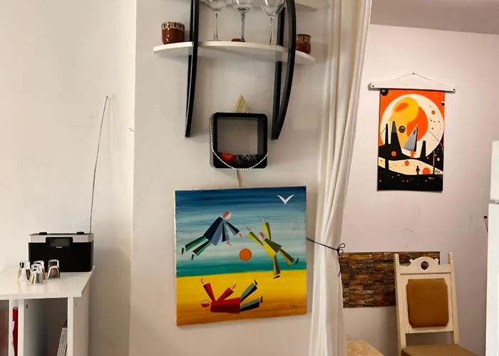 Apartment студия авангард