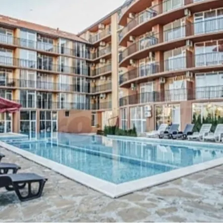 студия авангард Apartament Sunny Beach