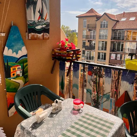 Apartament студия авангард