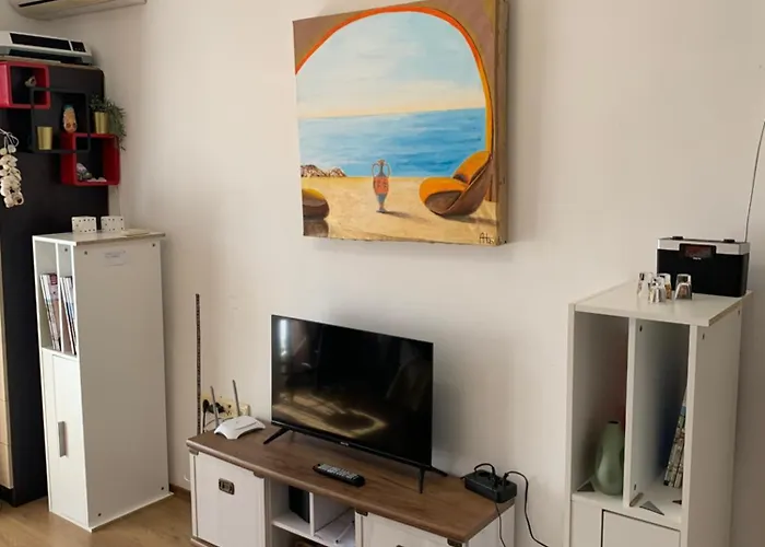 Apartment студия авангард *